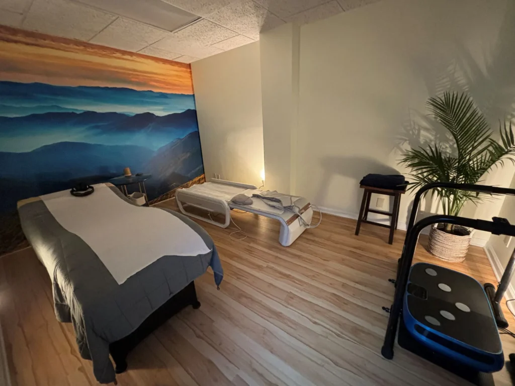 Mountain Room: Vibroacoustic & V6 beds